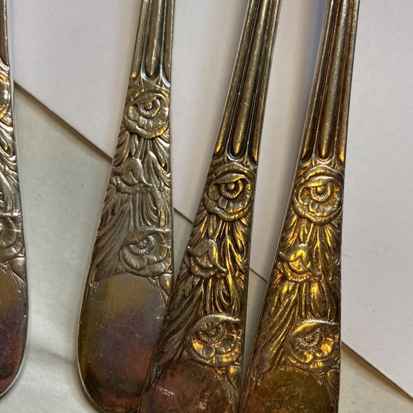 33 pieces Vintage flatware set Wallace plate silver inset - Picture 11 of 15